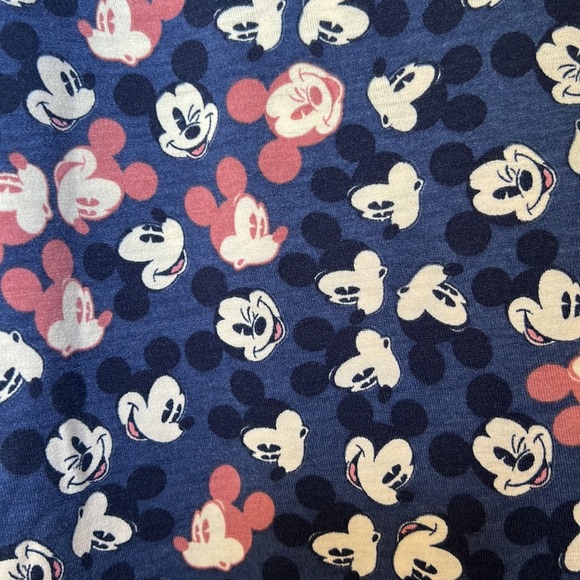 NWT Disney Classic Tee Mini Mickey Mouse Size Small - Picture 2 of 7